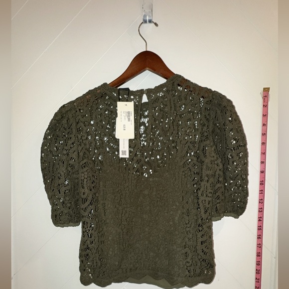NWT Sanctuary Cherished Lace Tee Kalamata Green Puff Sleeve Top Size: Small - Picture 3 of 7